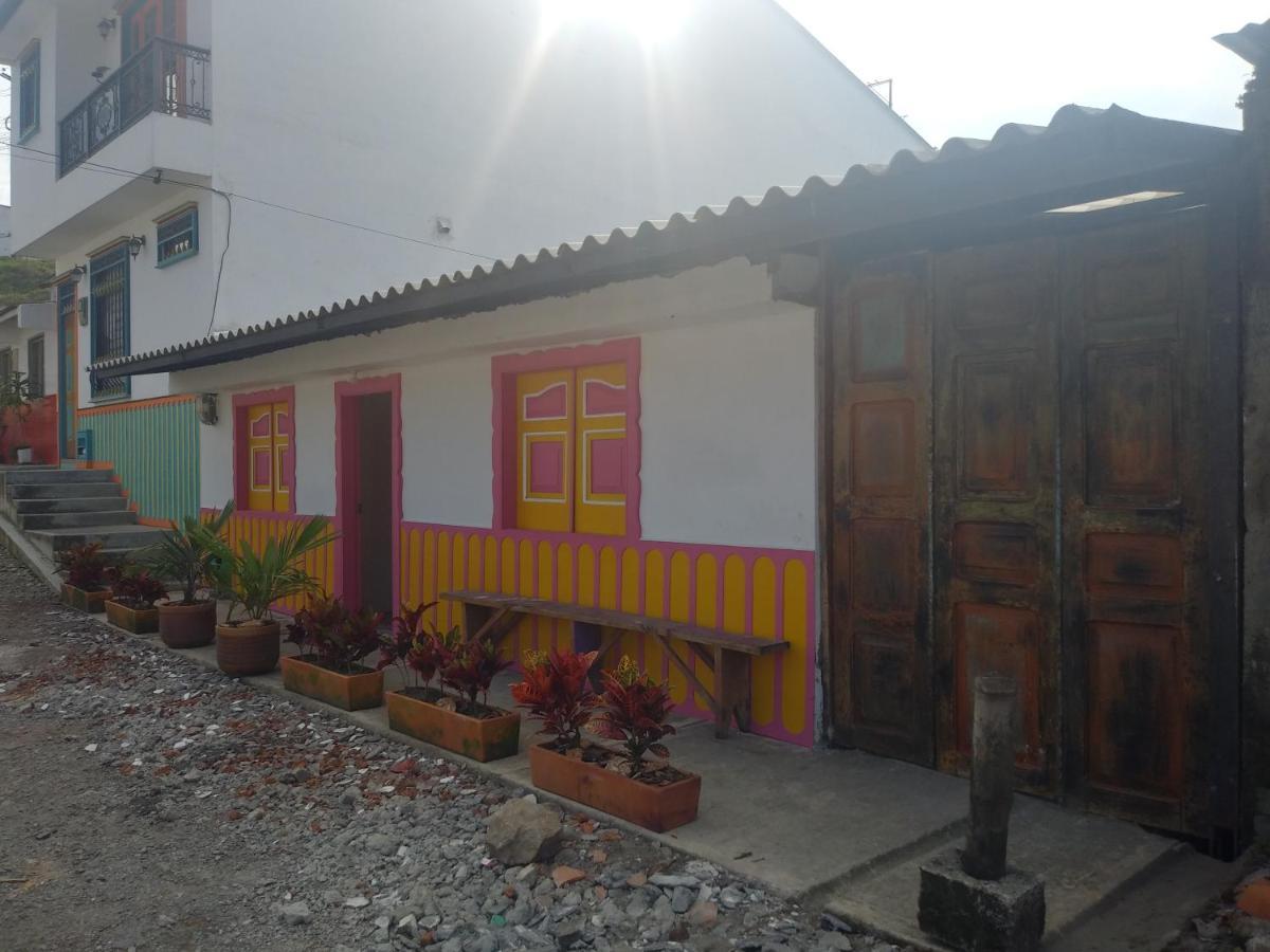 Bareque Hostel Salento Bagian luar foto